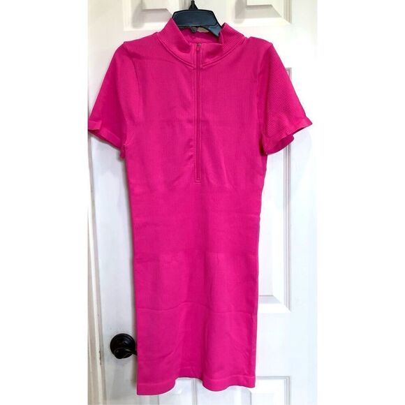 OQQ - 🎉HP🎉 NWT 2-Piece BodyCon Ribbed Zip-Front Short Sleeve Minis/Rose/Cream - Picture 11 of 16